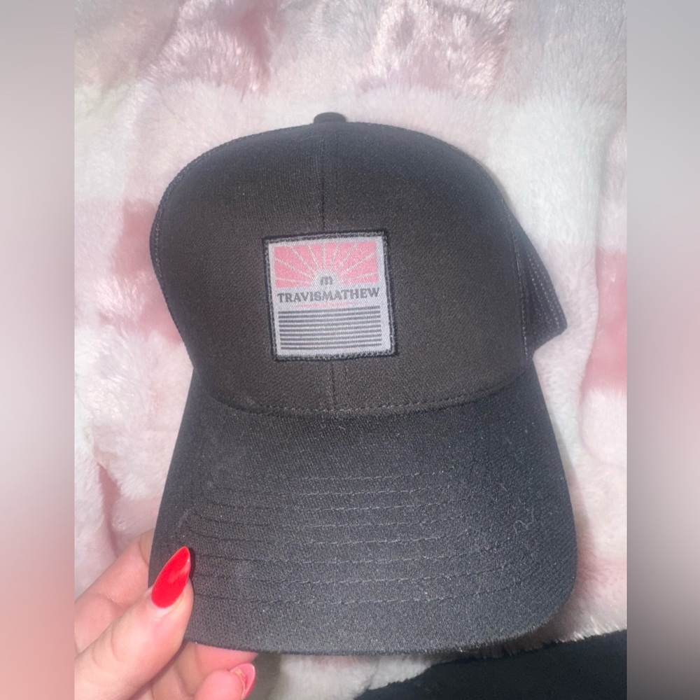 Travis matthew hat